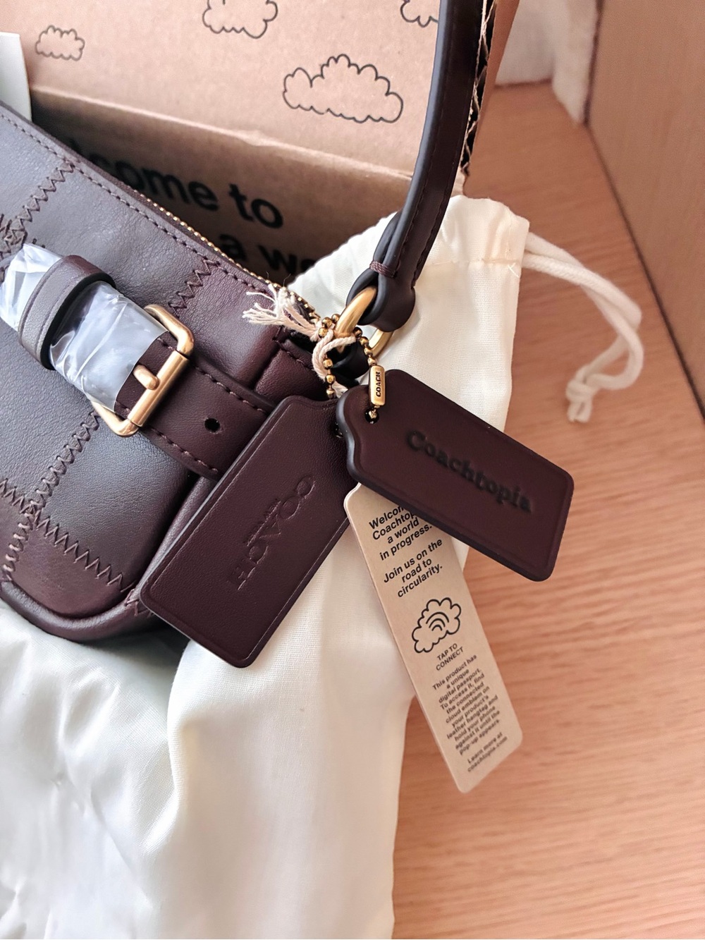 NWT🍁Coach Coachtopia Alter/Ego Side Buckle Shoulder Bag Maple CFM97 Patchwork - Picture 4 of 9